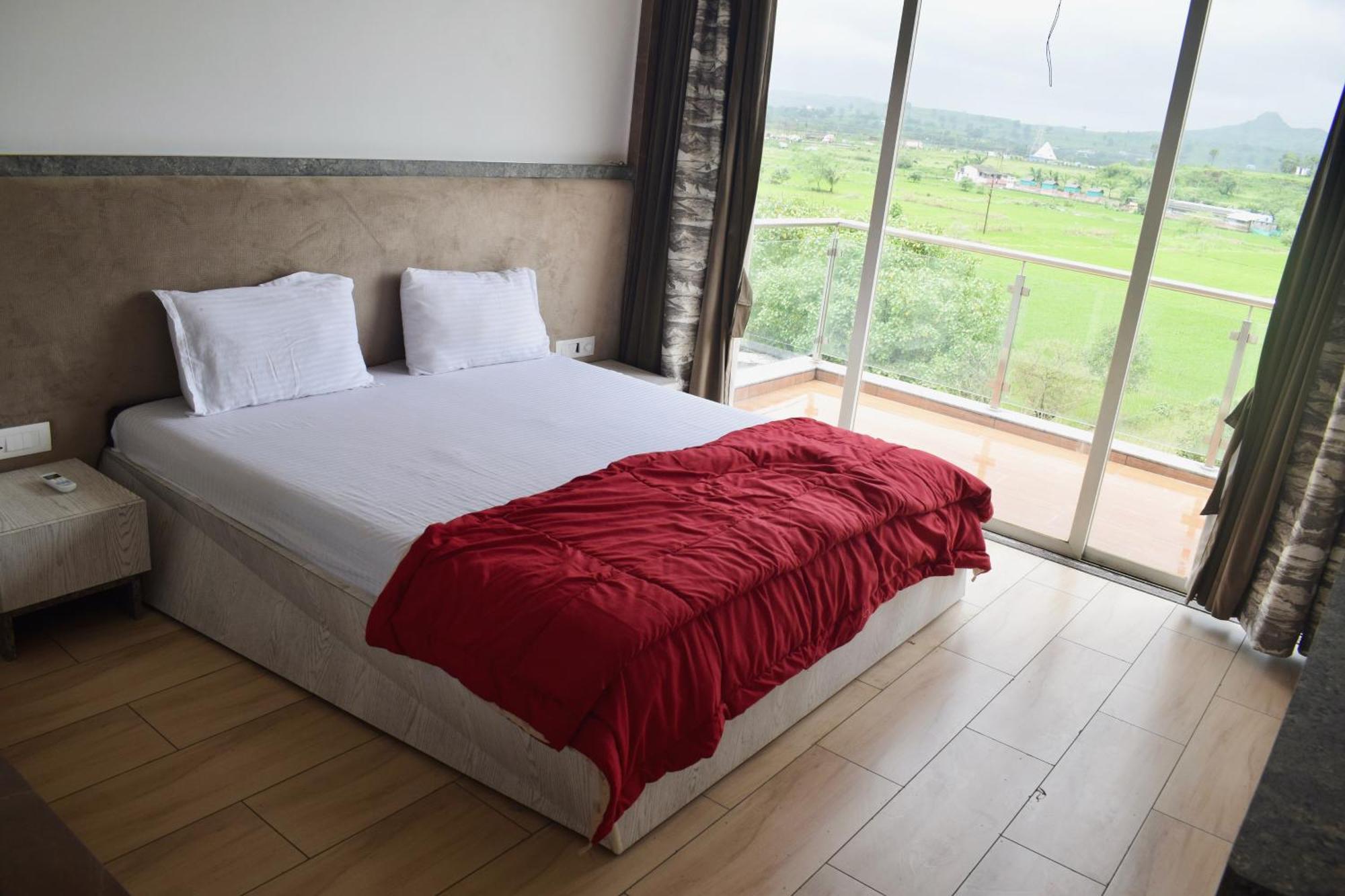 Capetown Resort Igatpuri Kültér fotó
